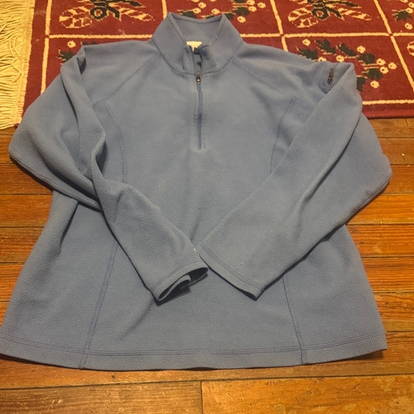 Stay warm and stylish with this blue quarter-zip fleece. Perfect for any casual - Picture 1 of 7